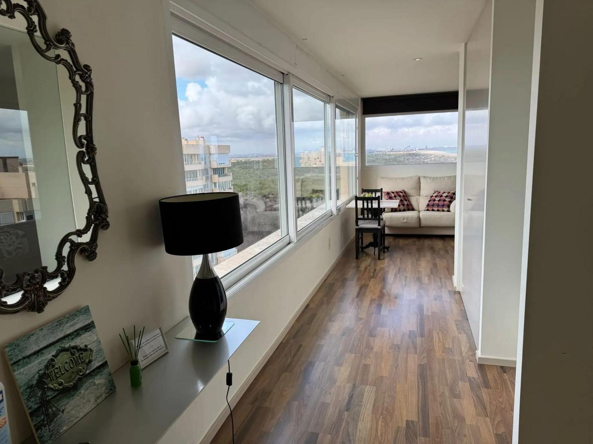 Spacious Apartment In Valencia With Sea View - 160 Sqm Exteriér fotografie